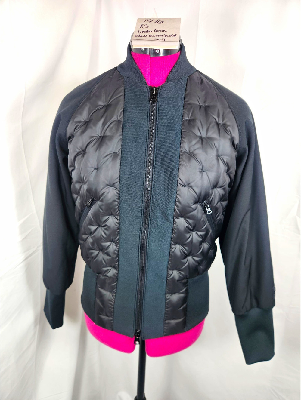 Under Armour ColdGear Men's Black Bomber Jacket Full Zip Zipped Pockets XS